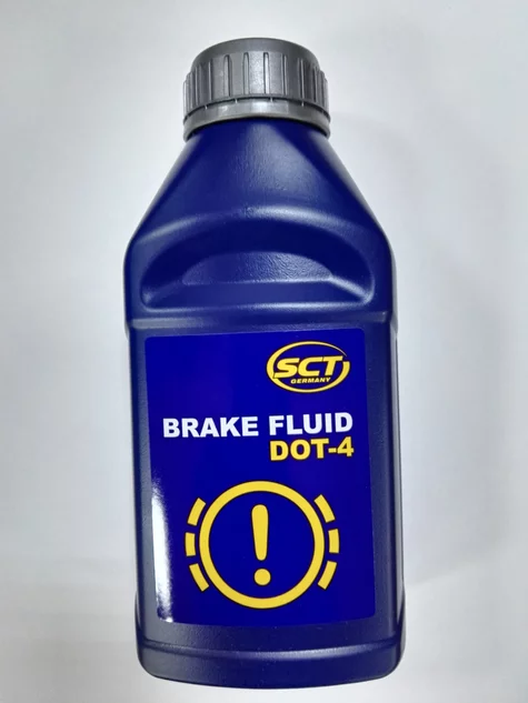 SCT - Brzdová kvapalina DOT4 0,45L